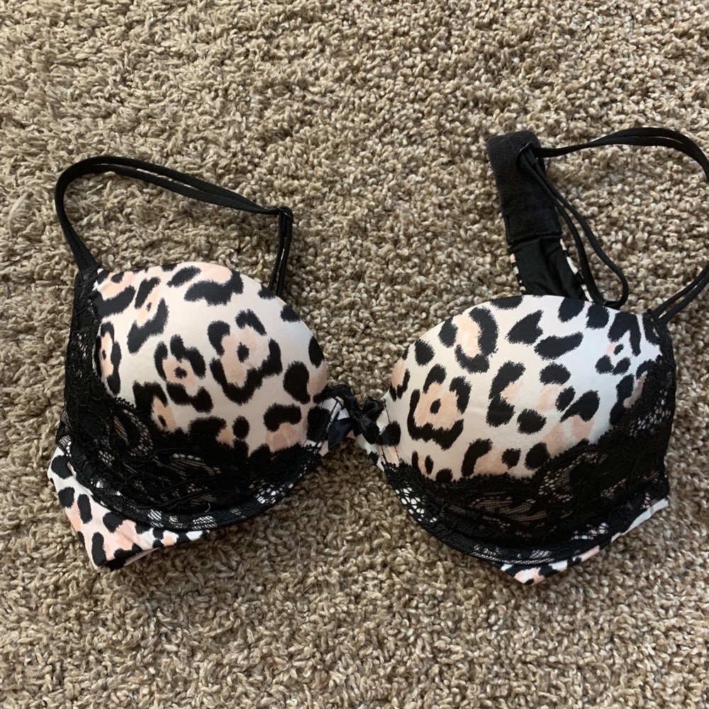 Victoria’s Secret bra
